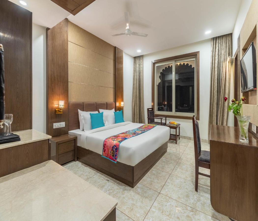 Hotel Pandora Grand, Udaipur- Nestled In Nature Wrapped In Luxury ภายนอก รูปภาพ